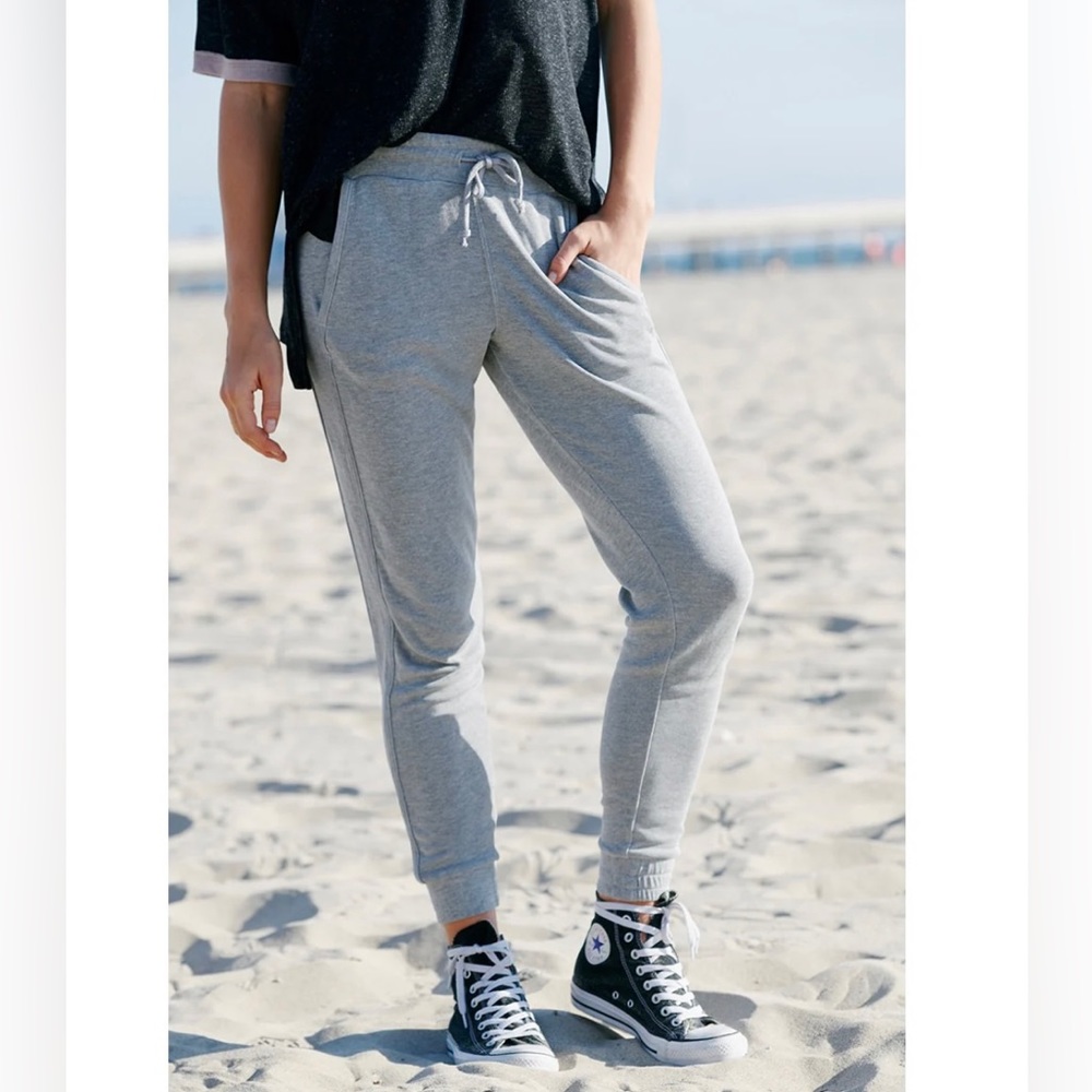 NWT- Free People Movement Back Into It Joggers-Heather Grey